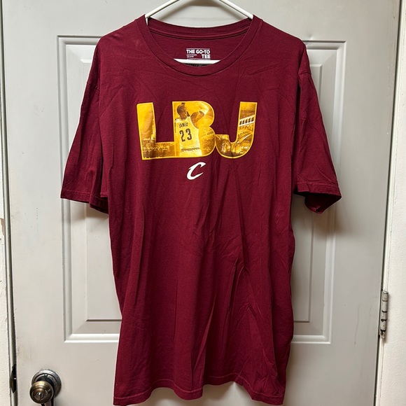 LBJ Cleveland Cavs shirt, size xl - Picture 1 of 4
